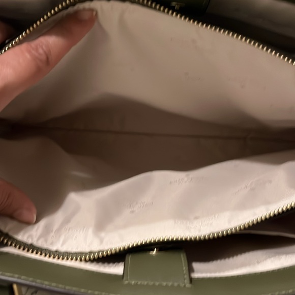 Kate Spade Madison Laptop Tote with matching wallet. - Picture 5 of 10